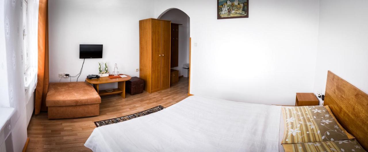 Penzion Marco Polo Vrútky Exteriér fotografie