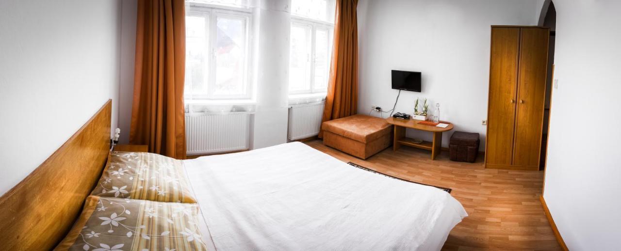 Penzion Marco Polo Vrútky Exteriér fotografie