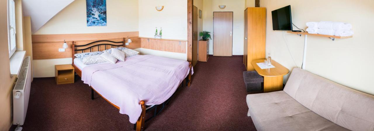 Penzion Marco Polo Vrútky Exteriér fotografie